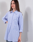 CAMICIA RIGATA SCRITTA RICAMO
