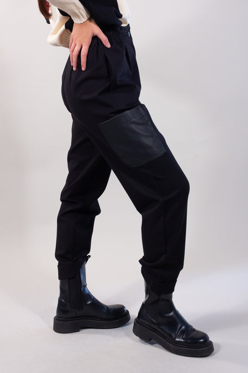 PANTALONE TASCHE ECOPELLE