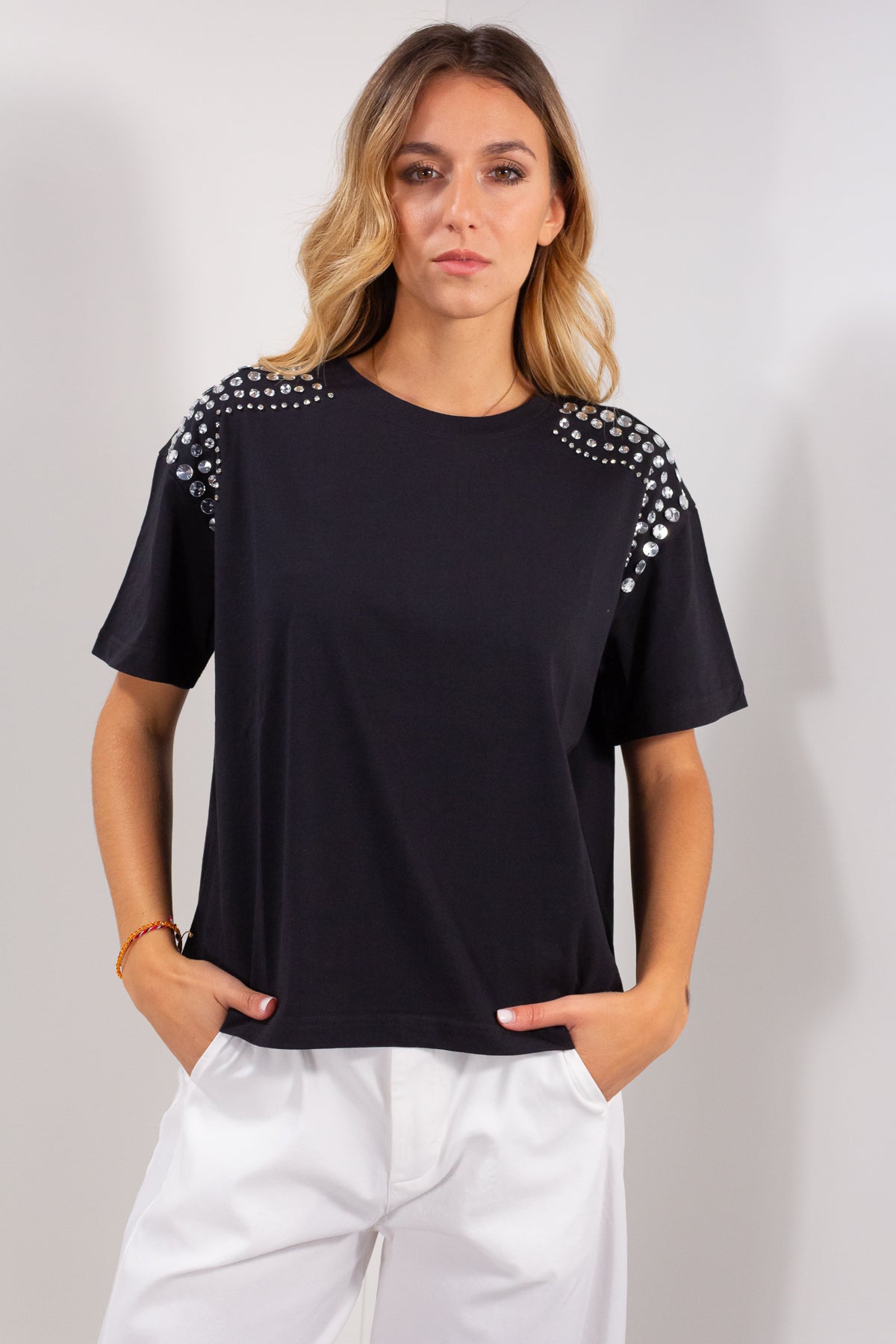 T-SHIRT STRASS SPALLE