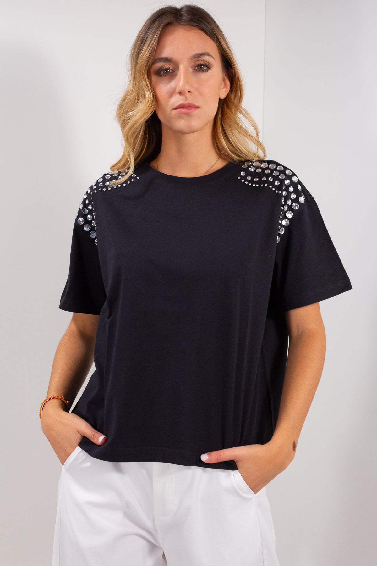 T-SHIRT STRASS SPALLE