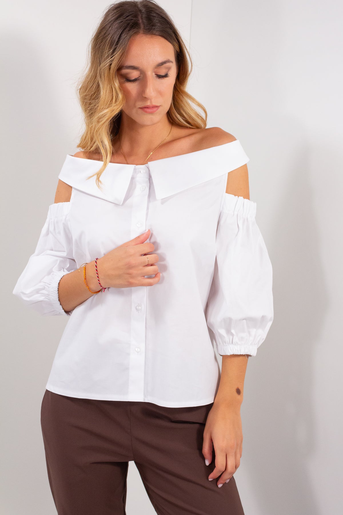 CAMICIA CUT OUT SPALLE