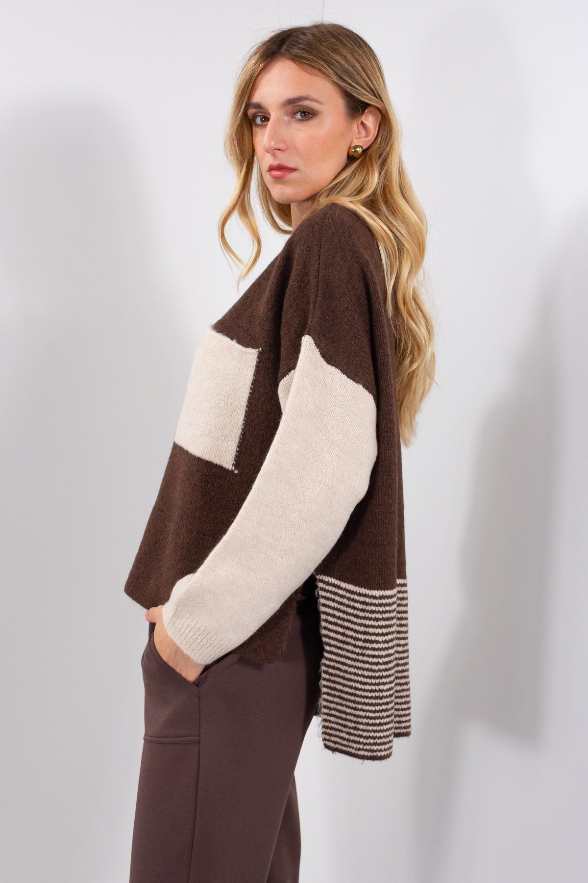 MAGLIA AMPIA RIGHINE + TASCA