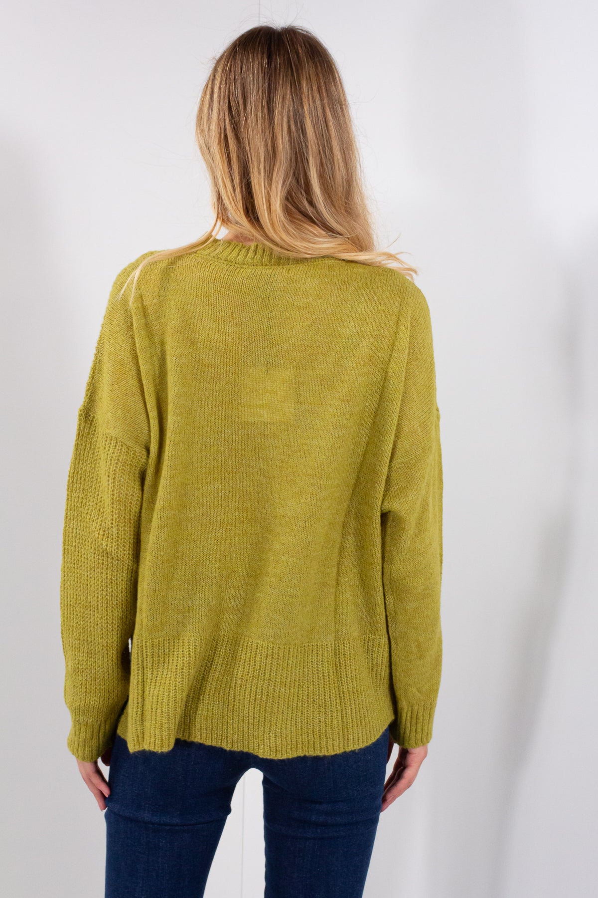 MAGLIA BOTTONI STORTI