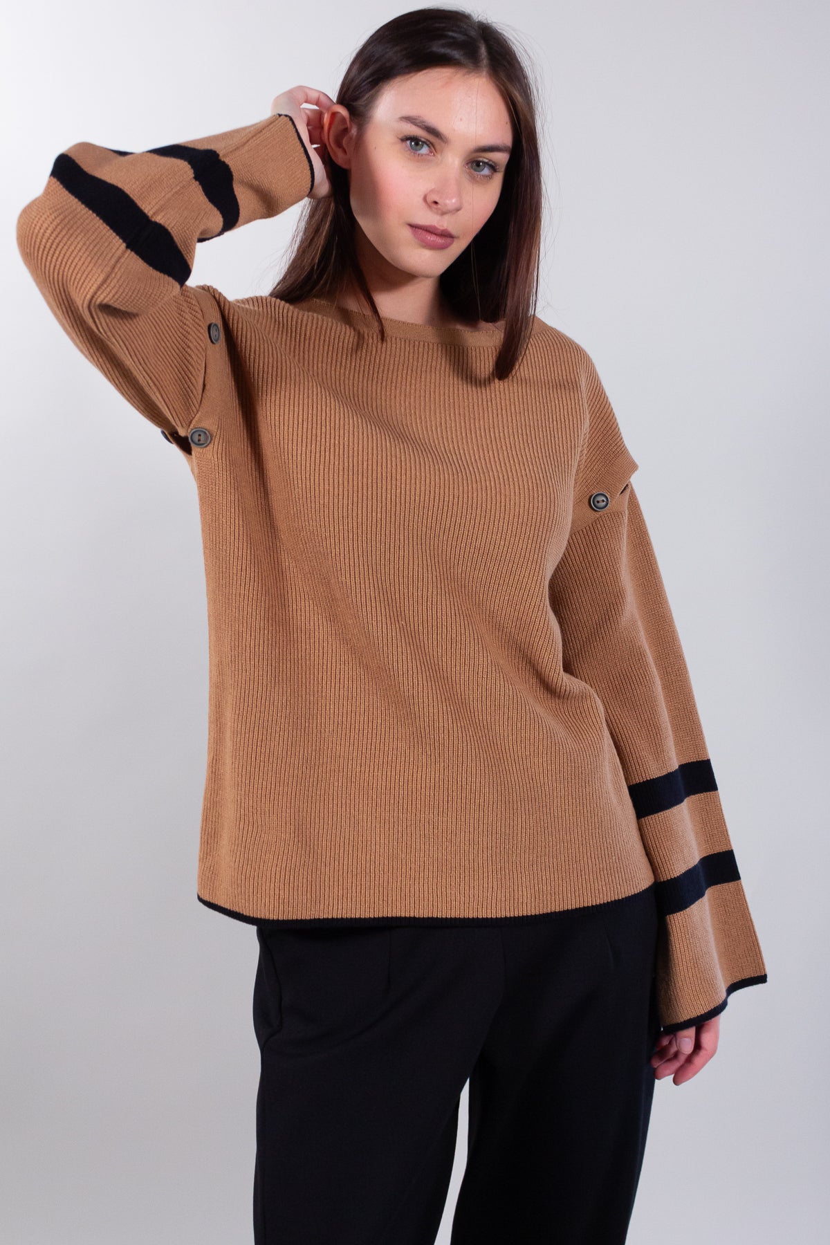 DETACHABLE SLEEVES JERSEY