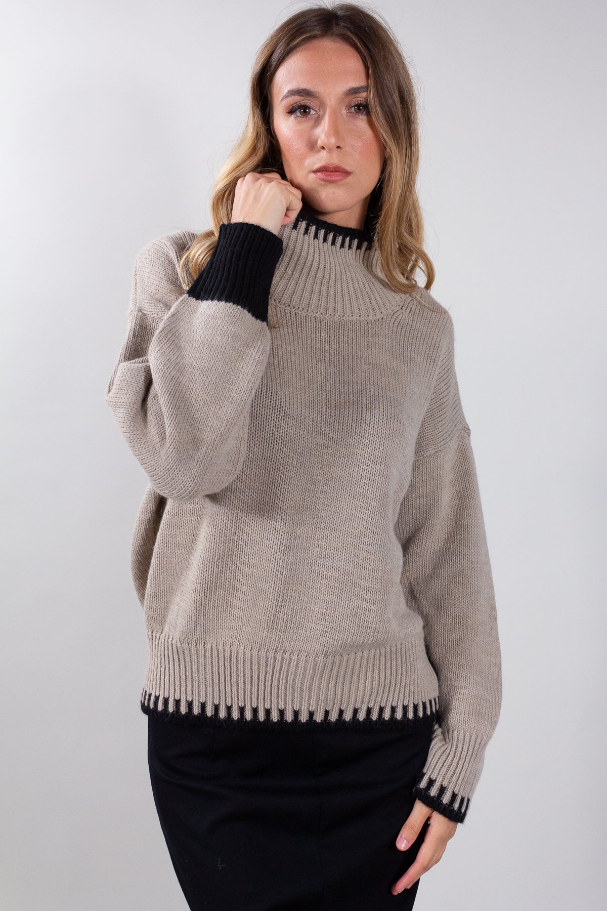 STRIPED KNIT STITCH SWEATER