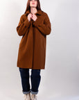 PLAIN COAT WITH BUTTONS