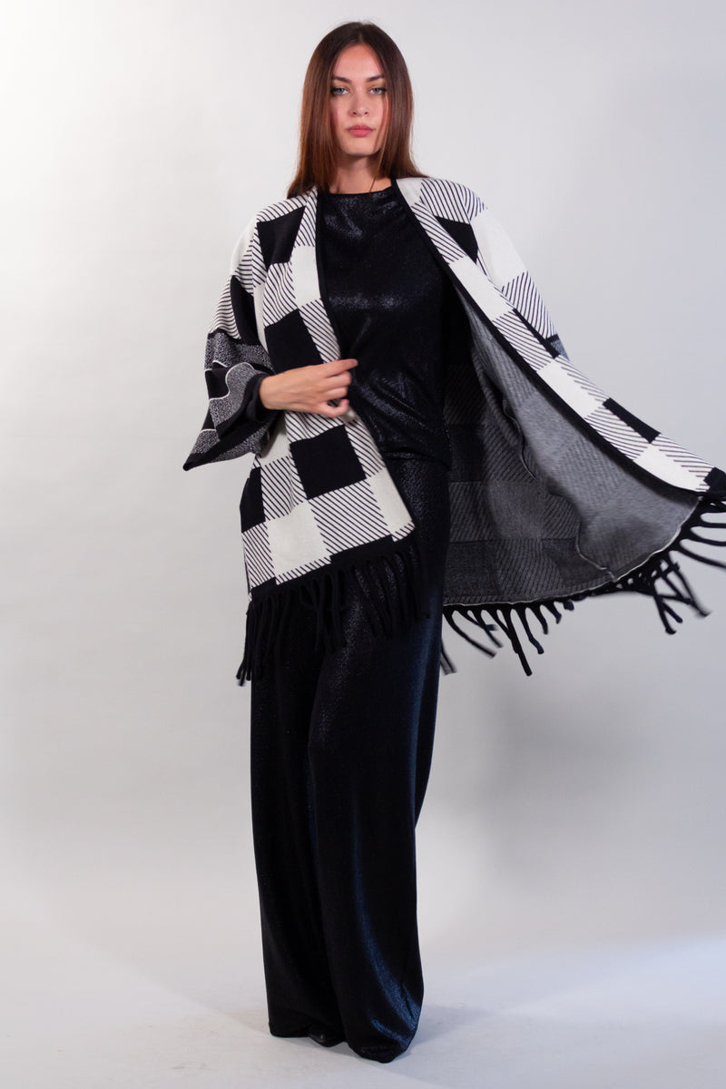 PONCHO QUADRI