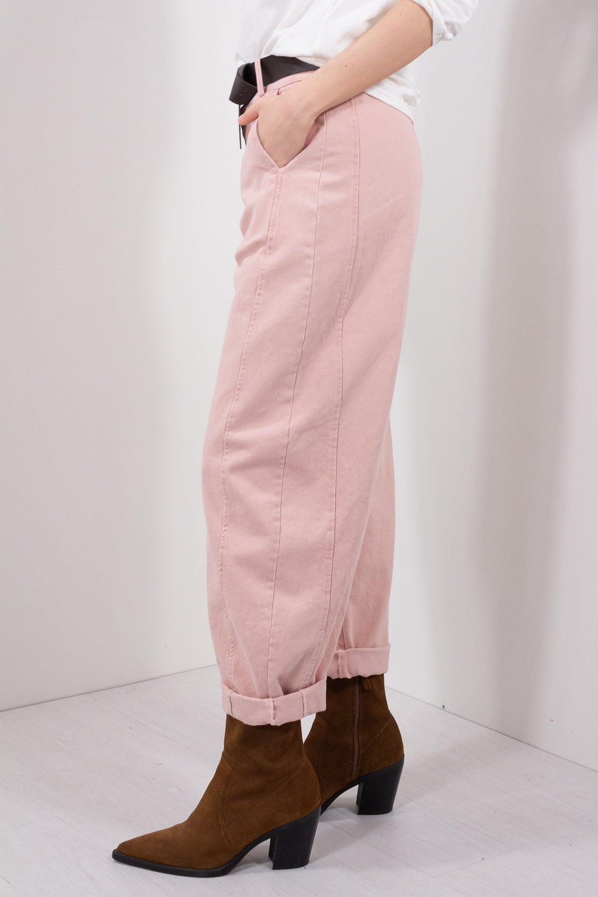 PANTALONE MOMFIT GABARDINA