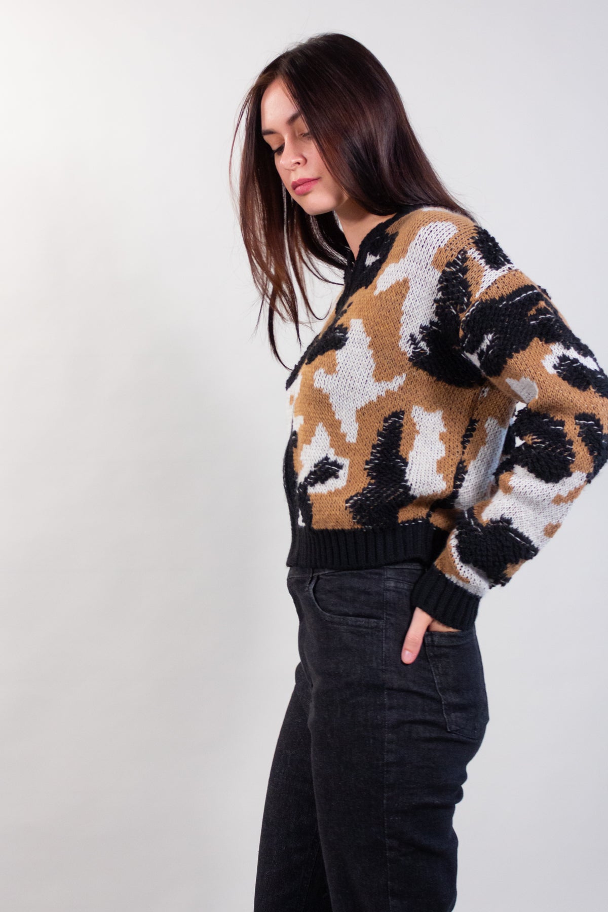 CAMOUFLAGE BOMBER JACKET