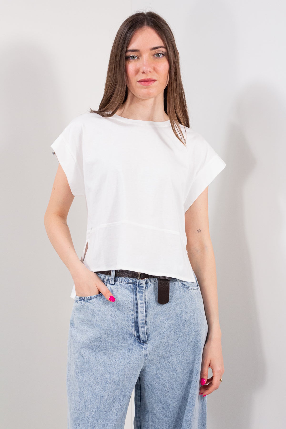 T-SHIRT SCALINO PIETRE SPALLE